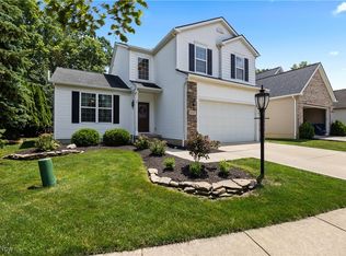 2327 Chelsea St, Avon, OH 44011