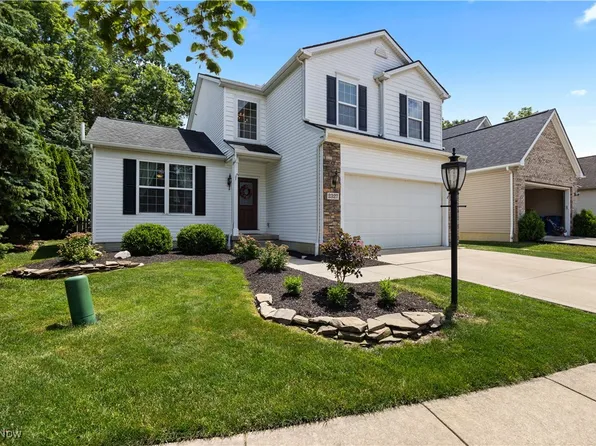 2327 Chelsea St, Avon, OH 44011