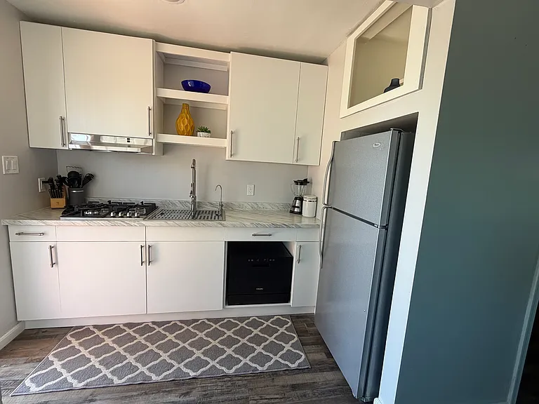 1434 E Sierra St #REAR — Photo 5
