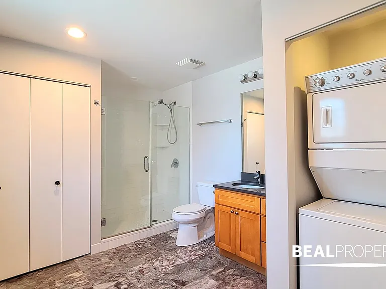 2320 N Damen Ave #2G — Photo 18