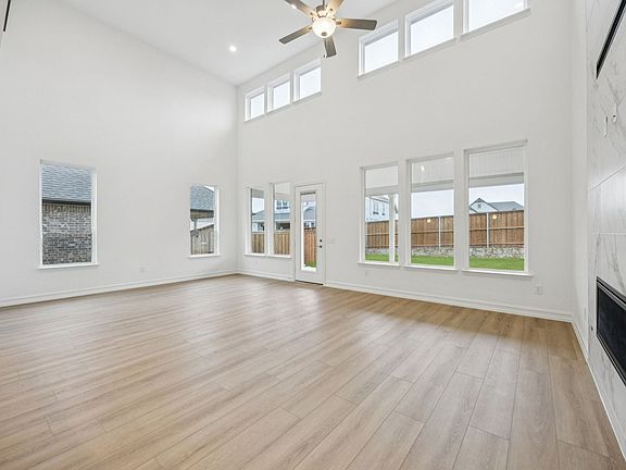 6th image of this home