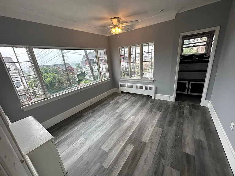 1215 Vine St — Photo 5