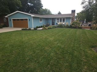 518 Apollo Rd, Hinton, IA 51024