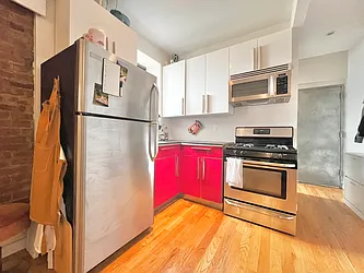 Rented by Doorway NYC, LLC