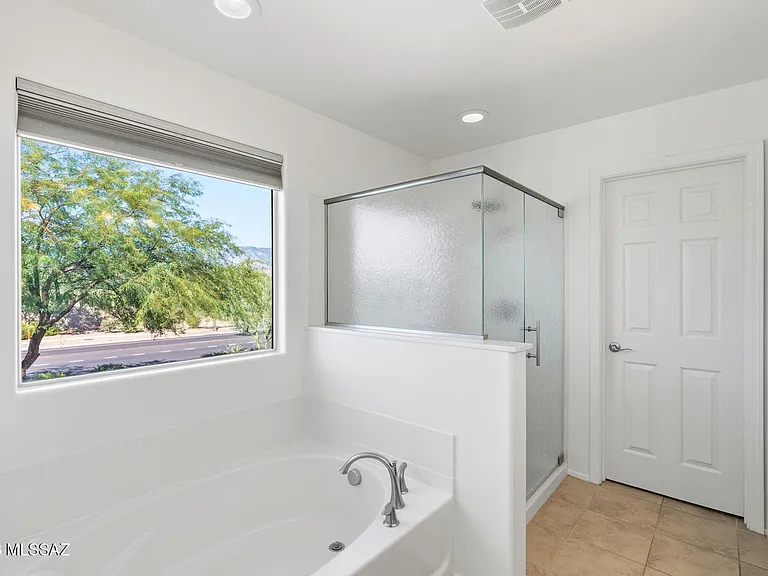 12992 N Westminster Dr — Photo 7