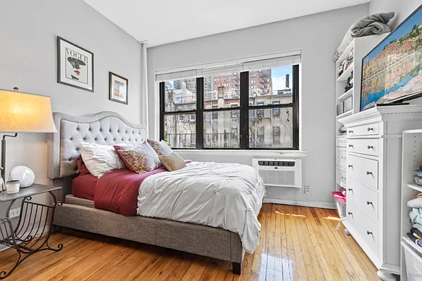 Rented by Corcoran | media 4