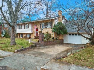 7388 Roxbury Ave, Manassas, VA 20109