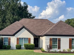110 Mannington Ct, Dothan, AL 36305