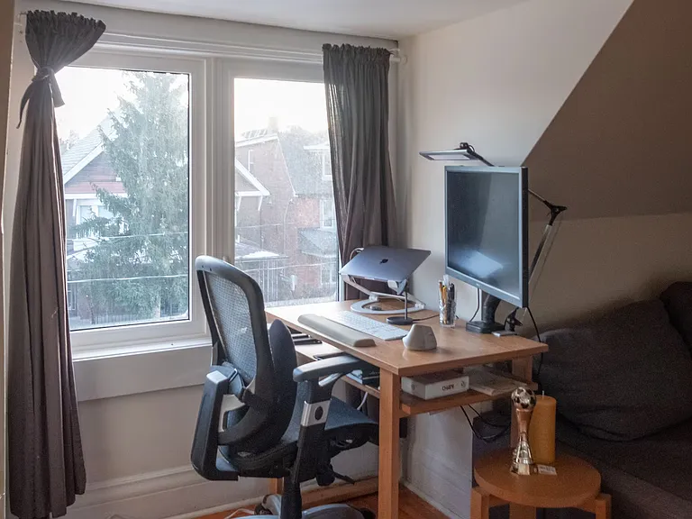 218 Beatrice St #2 — Photo 10