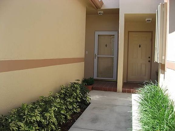 2nd image of 1571 Sorrento Dr