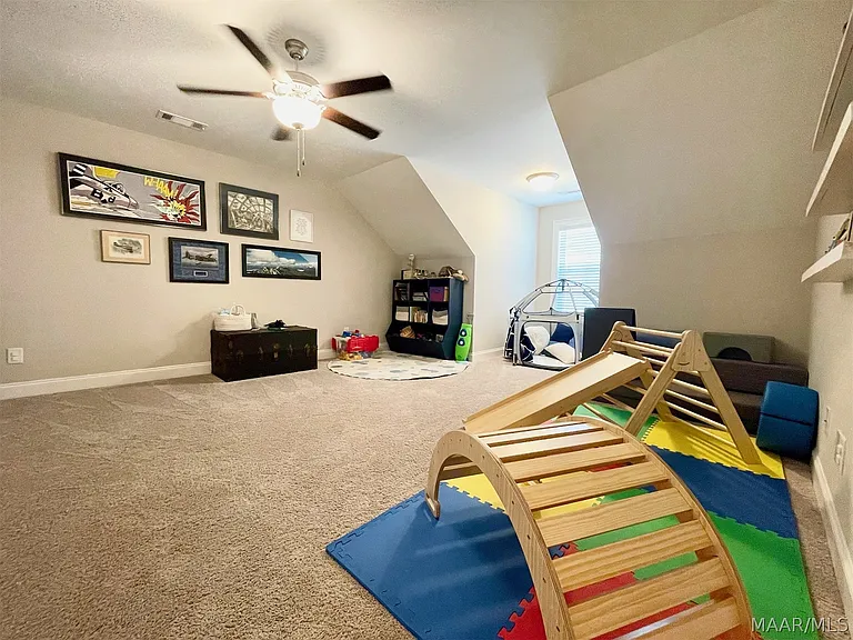 116 Herman Dr — Photo 9