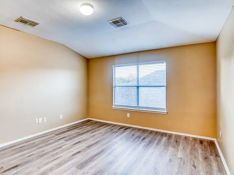 8223 Wainwright Way — Photo 14
