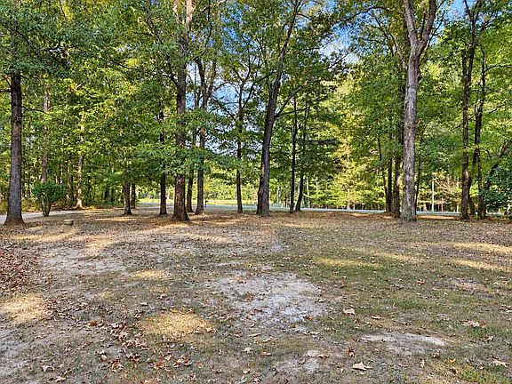 4th image of 6365 Frankfort Rd