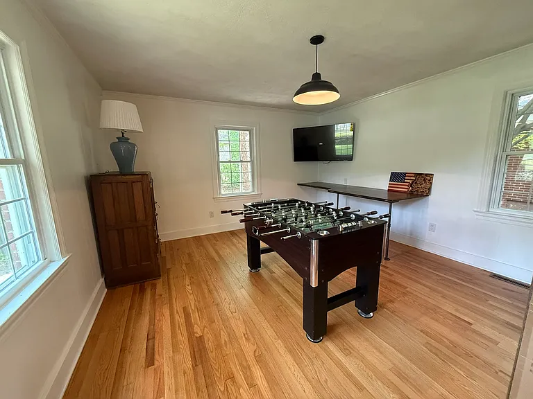 1302 E Wright Rd — Photo 18