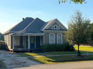 921 Arlington St, Houston, TX 77008