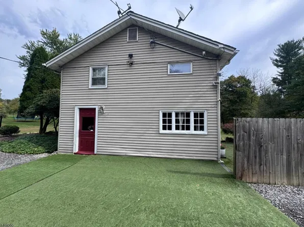 89 Sidney Rd, Franklin Twp., NJ 08801