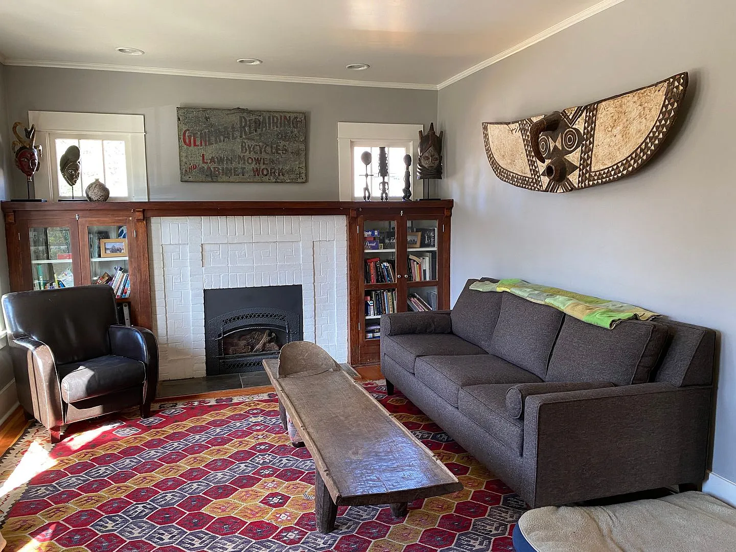 Remodeled Westside Bend Bungalow | Hot Tub, Large Backyard & Utilities Included — Photo 3