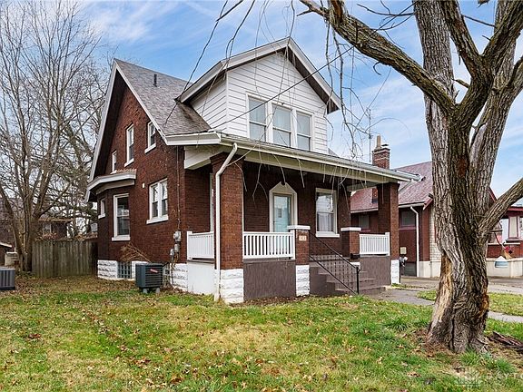 2nd image of 4245 Langley Ave