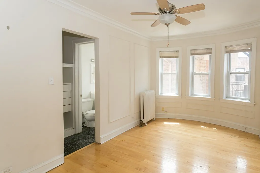 Studio, 400 sqft, $1,297 — Photo 4
