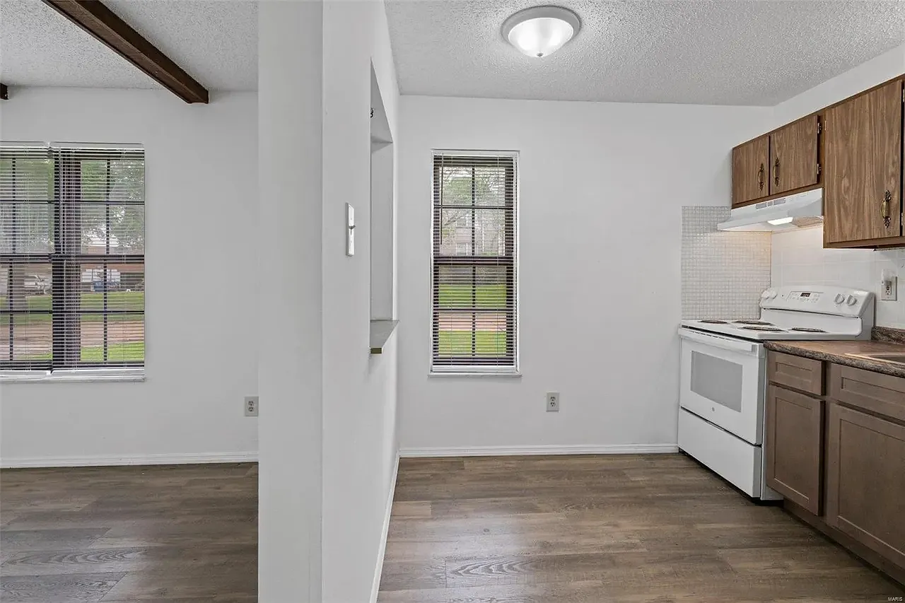 1 bed, 700 sqft, $925 — Photo 4