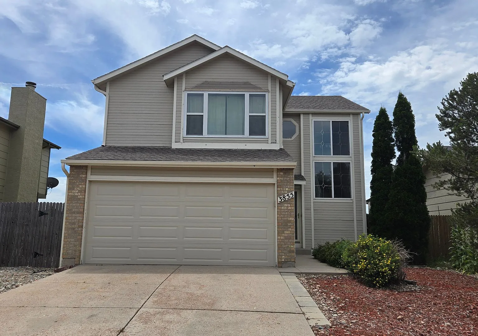 3855 Blazingwood Way - Woodland Hills - 4 Bed / 3 1/2 Bath / 2 Car Garage — Photo 1