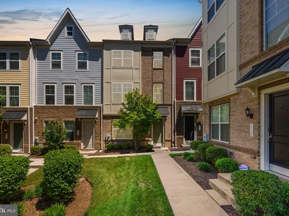 3714 Foote St NE, Washington, DC 20019
