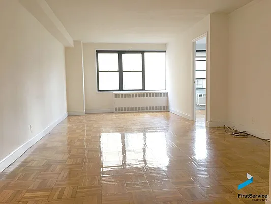 Rented by FirstService Realty (legacy) | media 7