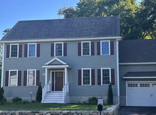 89 Central St, North Reading, MA 01864
