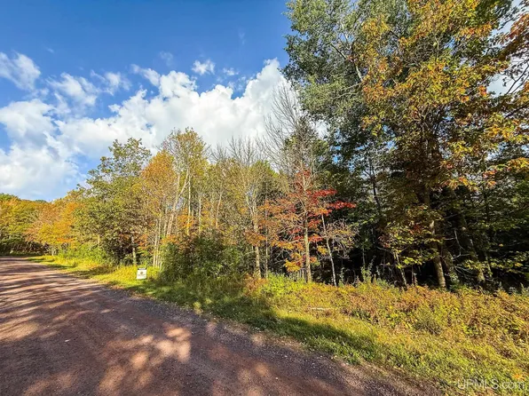 Trigger Dr, Bessemer, MI 49911