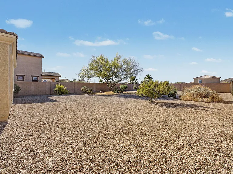 18436 W Nambe St — Photo 31