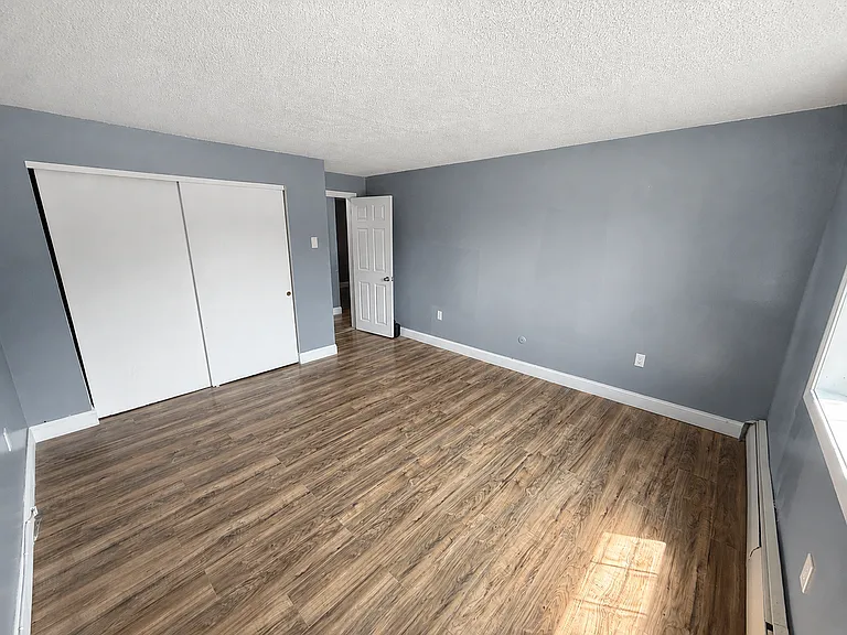 101 Hart St #1 — Photo 7