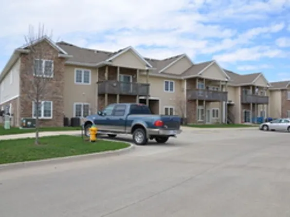 2000 Meadow Ct, Des Moines, IA