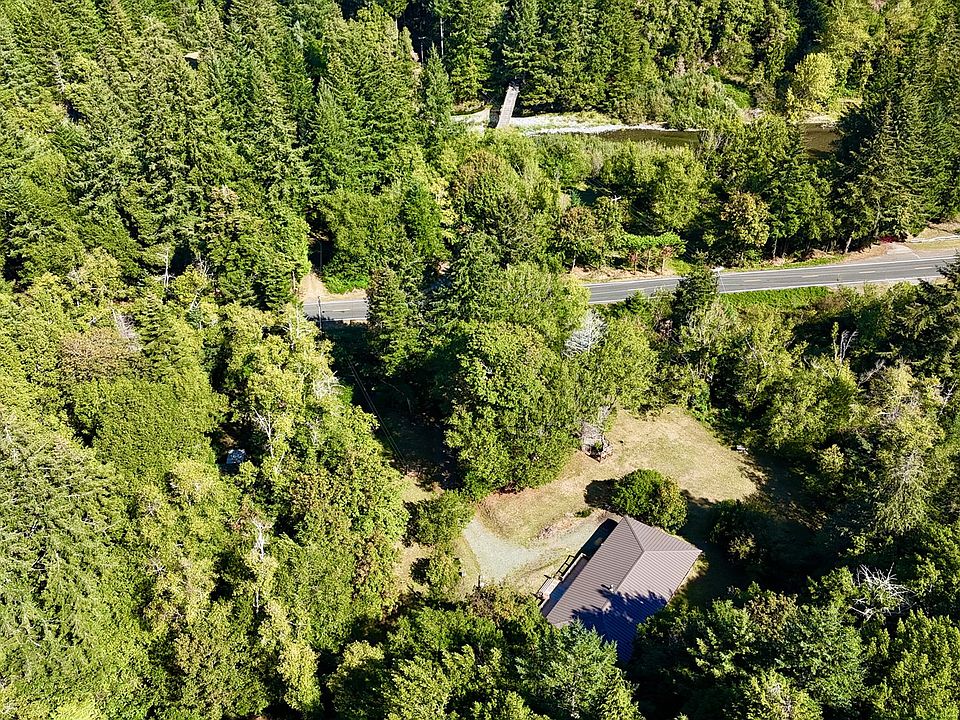 1st image of 94994 Elk River Rd