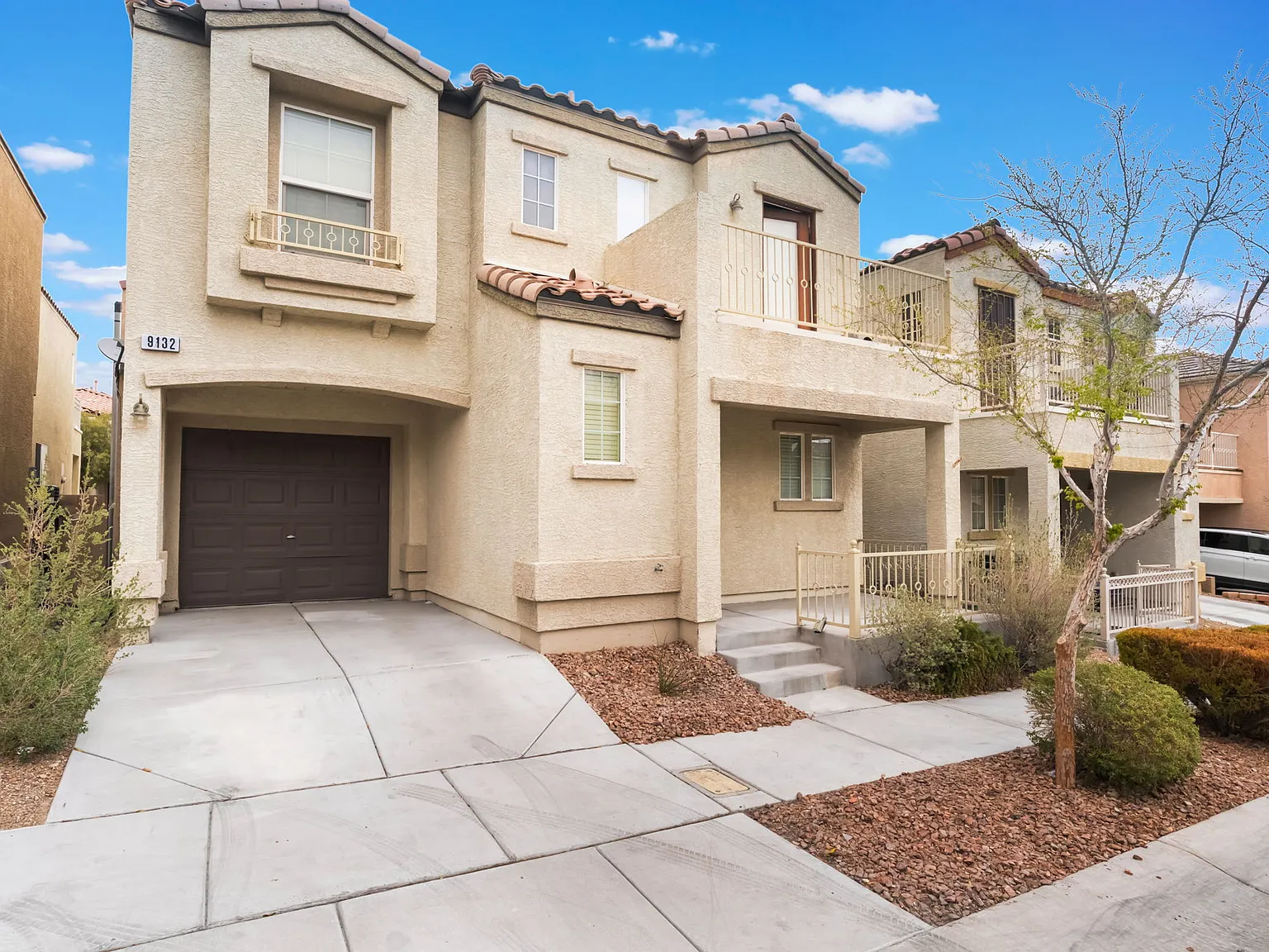 9132 Gabardine Ave — Photo 3