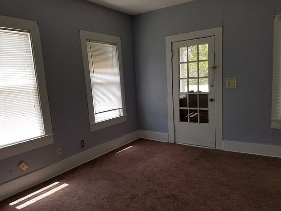 4th image of 210 S Tancahua St APT 2