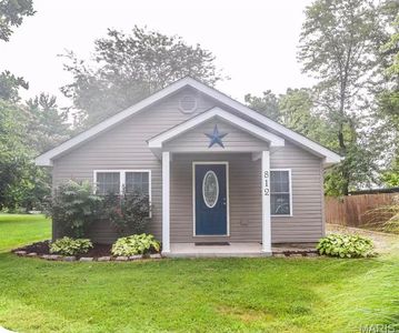 812 N Washington Ave, Saint James, MO, 65559