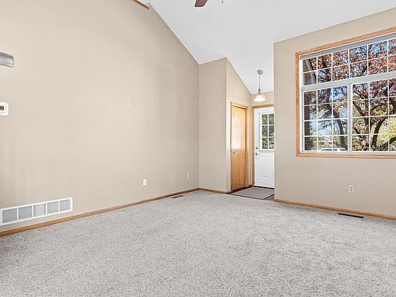 3rd image of 1958 Glenfield Ct #25