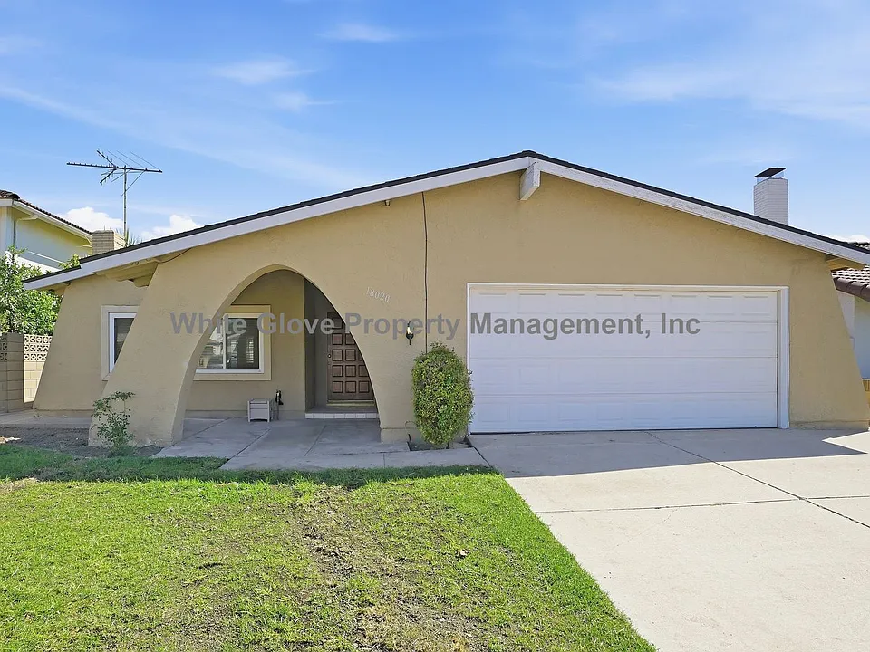 18020 Vierra Ave
