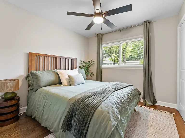624 Norfolk Ave — Photo 2