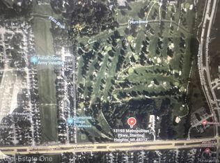 13193 Metropolitan Pkwy N, Sterling Heights, MI 48312