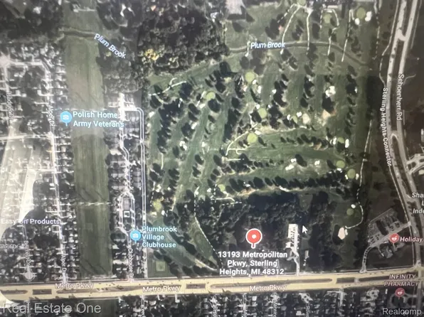 13193 Metropolitan Pkwy N, Sterling Heights, MI 48312