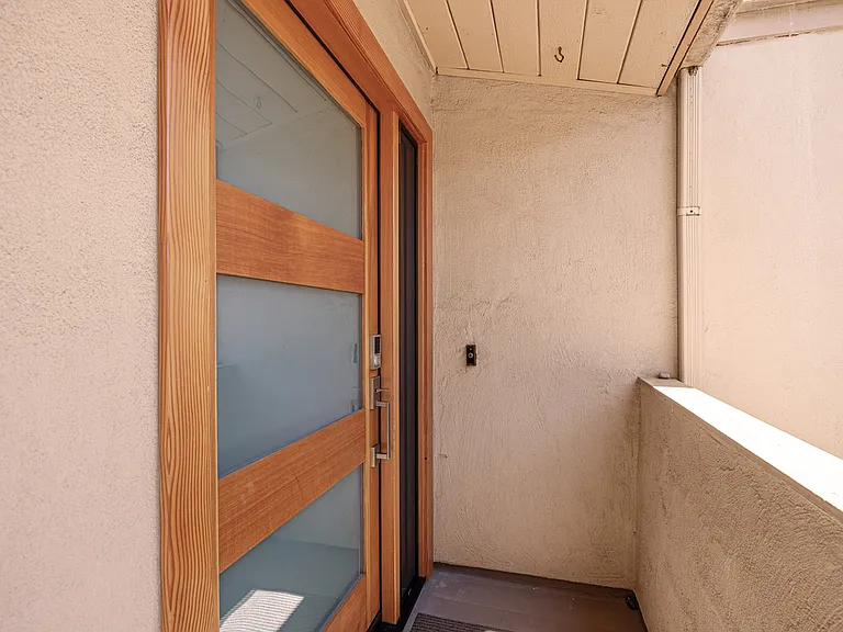 573 S Sierra Ave #6 — Photo 17