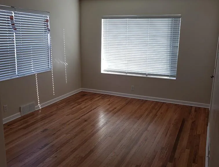 2692 S Hartford St — Photo 2