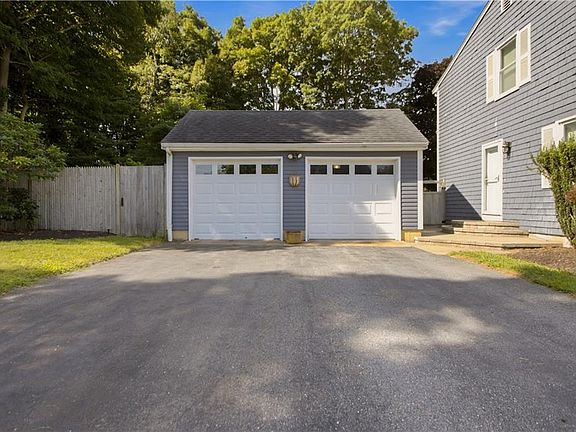 5th image of 5 Beejay Ct
