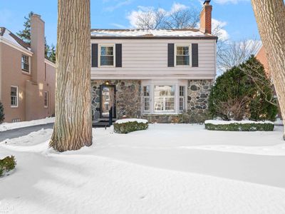 419 Maison Rd, Grosse Pointe Farms, MI, 48236