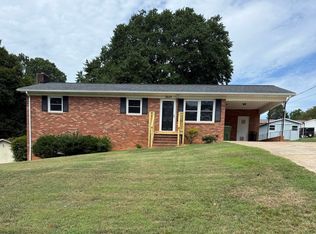 2629 Paula Dr, Gastonia, NC 28054