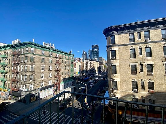 4th image of 58 Kenmare St APT 14