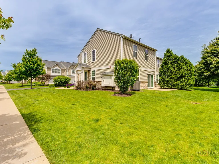 347 Devoe Dr — Photo 32