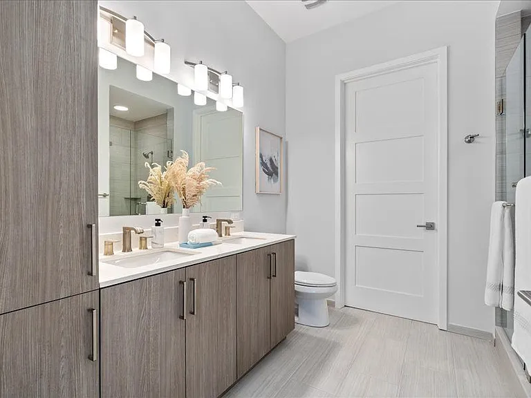 Riverstone Palm Beach — Photo 13
