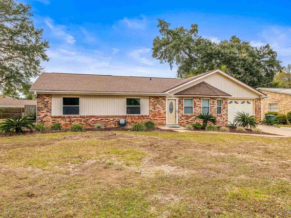 8345 Lofton Dr, Pensacola, FL 32514